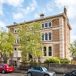 Beaufort House From Your Μπρίστολ