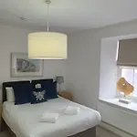 Beaufort House From Your Διαμέρισμα *