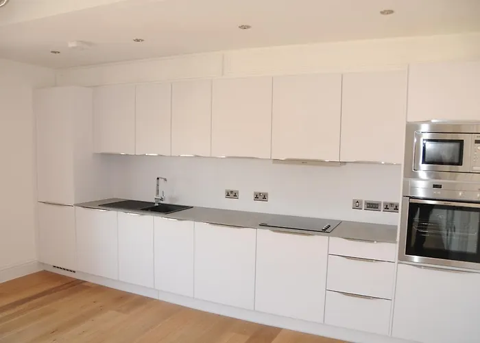 דירה Beaufort House From Your *