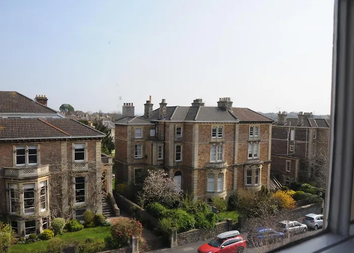 Beaufort House From Your דירה