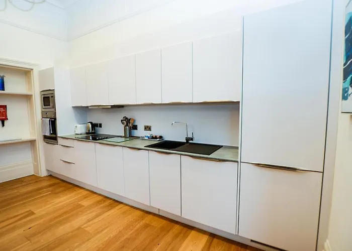 Beaufort House From Your * Bristol