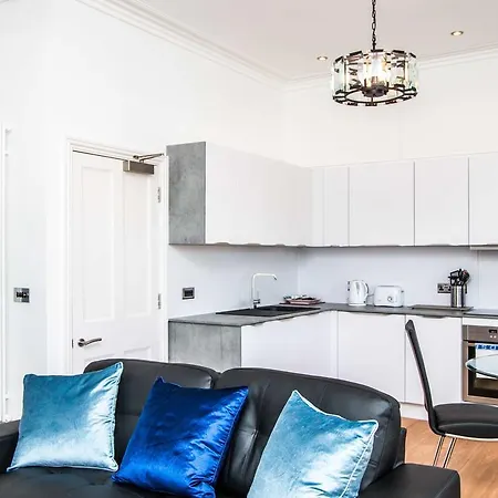 Beaufort House From Your * Bristol